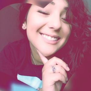 Meet your Posher, Briana